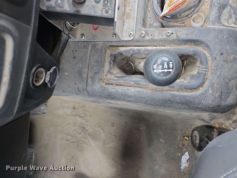 image for item DT6818 2018 Dodge Ram 5500 utility / service truck