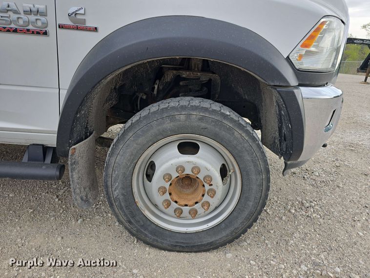 image for item DT6818 2018 Dodge Ram 5500 utility / service truck