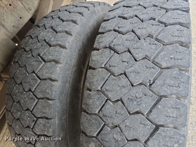 image for item DT6818 2018 Dodge Ram 5500 utility / service truck