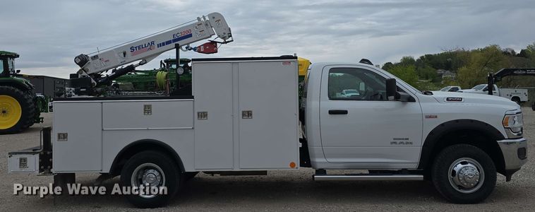 image for item DT6819 2021 Dodge Ram 3500 utility bed pickup truck