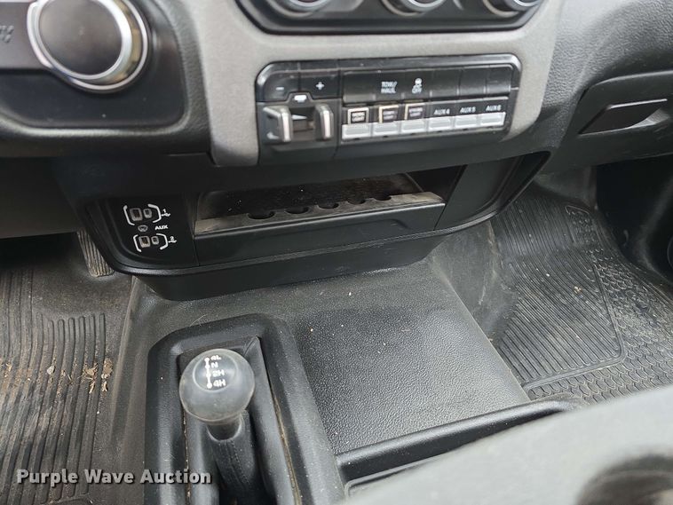 image for item DT6819 2021 Dodge Ram 3500 utility bed pickup truck