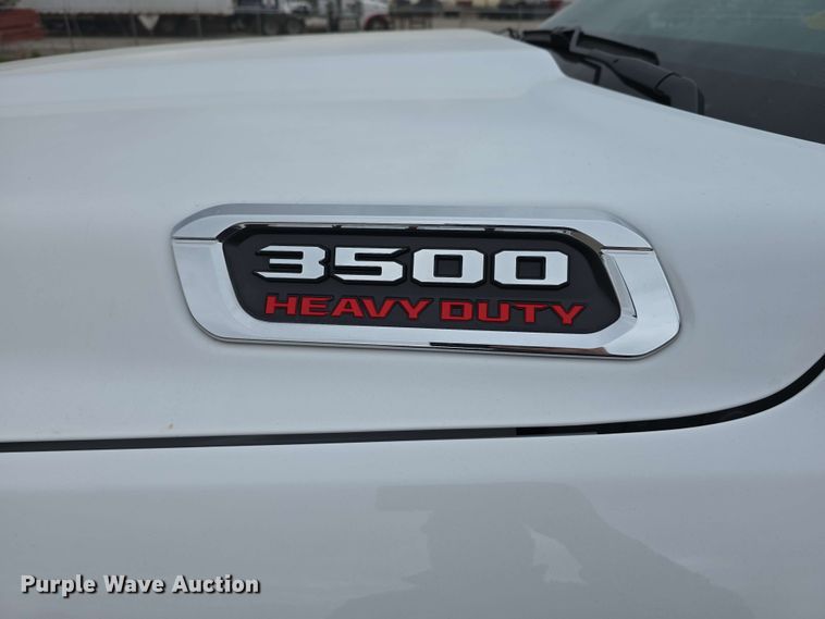 image for item DT6819 2021 Dodge Ram 3500 utility bed pickup truck