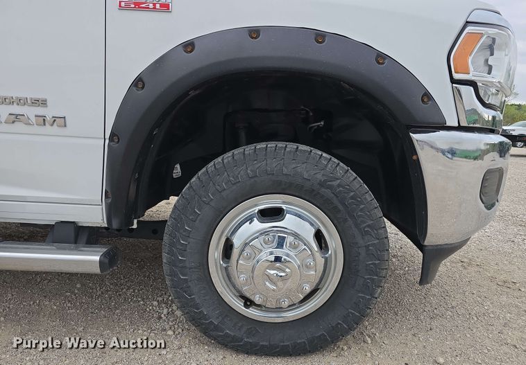 image for item DT6819 2021 Dodge Ram 3500 utility bed pickup truck