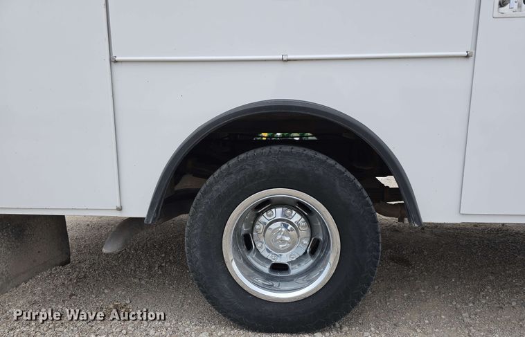 image for item DT6819 2021 Dodge Ram 3500 utility bed pickup truck