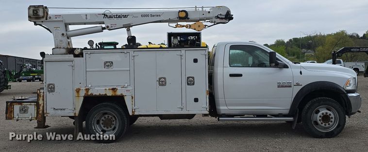 image for item DT6821 2018 Dodge Ram 5500 utility / service truck