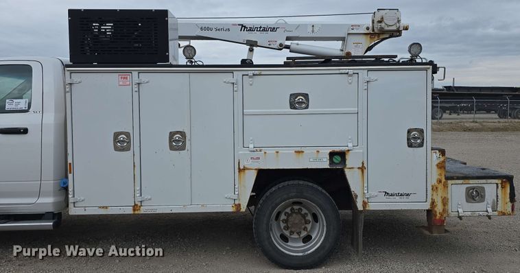 image for item DT6821 2018 Dodge Ram 5500 utility / service truck