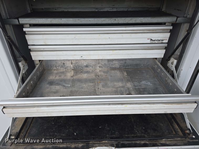 image for item DT6821 2018 Dodge Ram 5500 utility / service truck