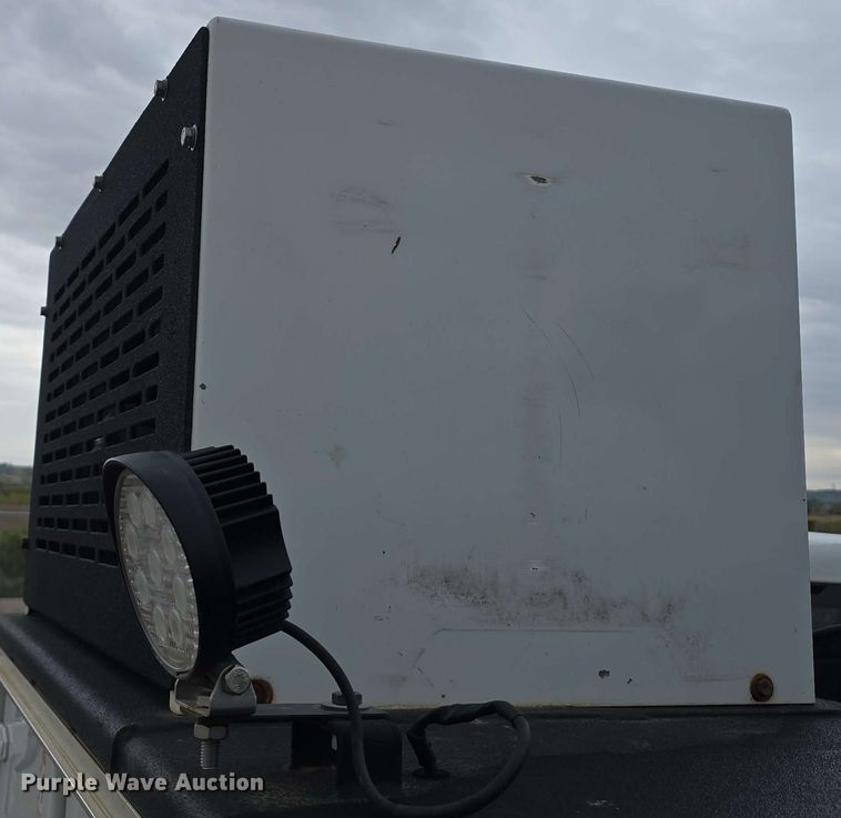 image for item DT6821 2018 Dodge Ram 5500 utility / service truck