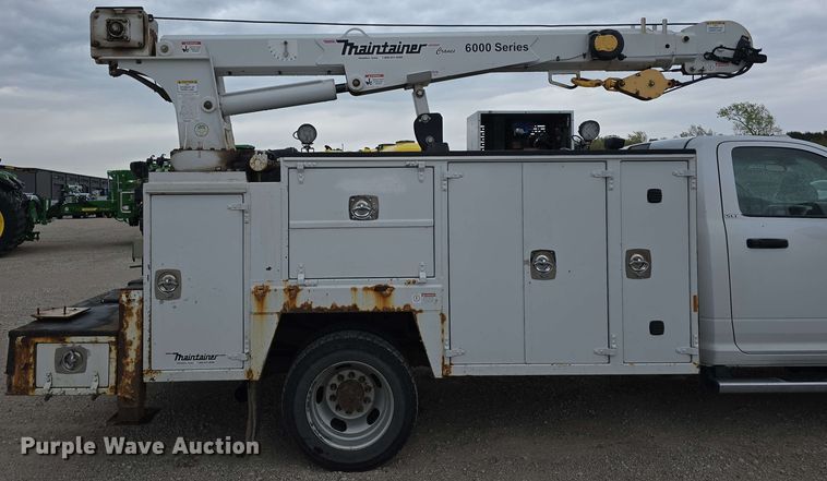 image for item DT6821 2018 Dodge Ram 5500 utility / service truck