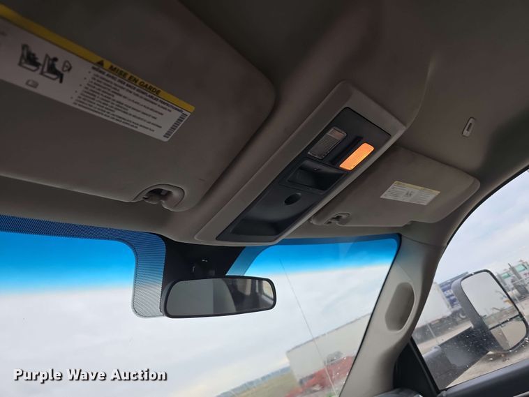 image for item DT6821 2018 Dodge Ram 5500 utility / service truck