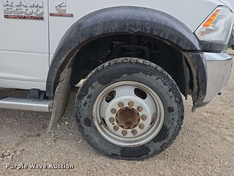 image for item DT6821 2018 Dodge Ram 5500 utility / service truck