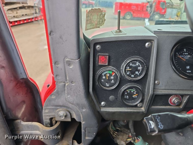 image for item DT6827 2000 Mack RD690S fuel / lube truck