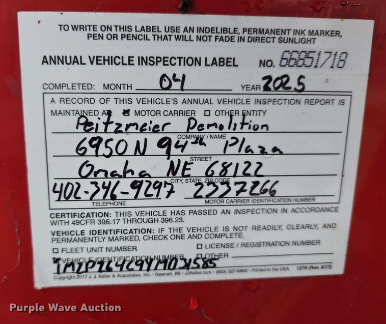 image for item DT6827 2000 Mack RD690S fuel / lube truck