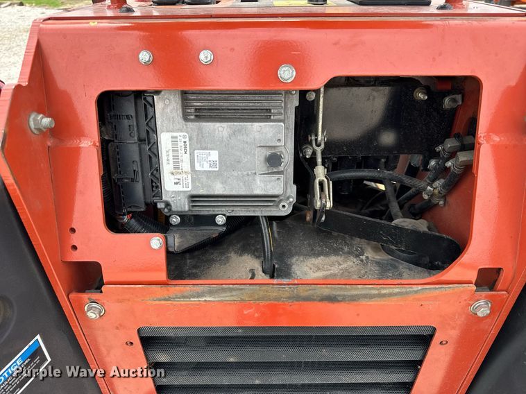 image for item DU3496 2015 Ditch Witch SK850 compact utility loader