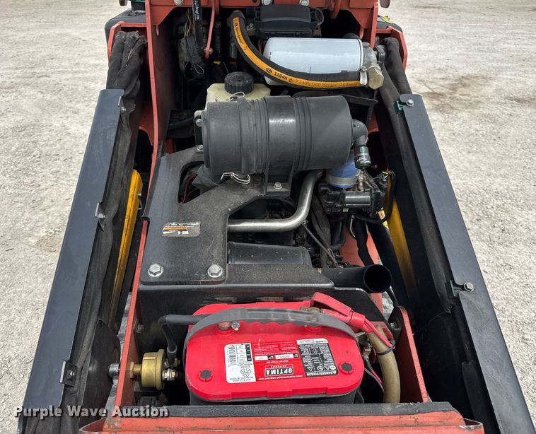 image for item DU3496 2015 Ditch Witch SK850 compact utility loader