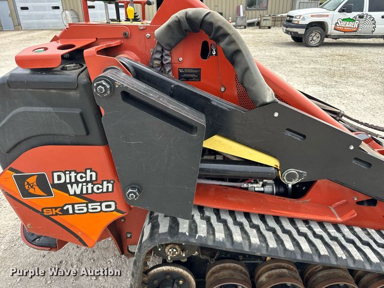 image for item DU3497 2017 Ditch Witch SK1550 compact utility loader