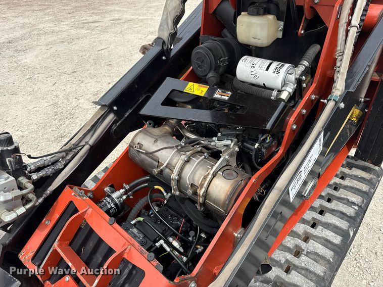 image for item DU3497 2017 Ditch Witch SK1550 compact utility loader