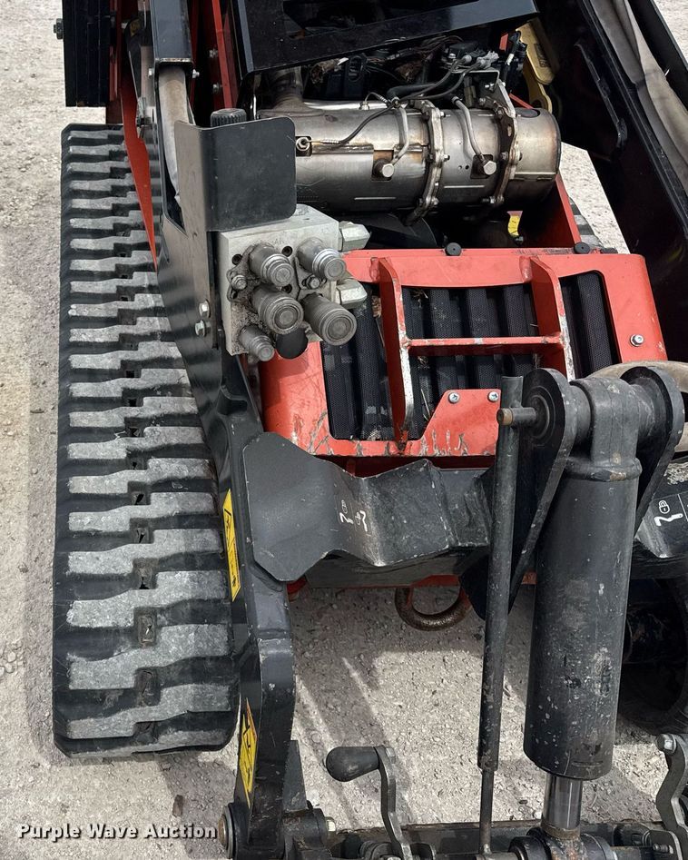 image for item DU3497 2017 Ditch Witch SK1550 compact utility loader