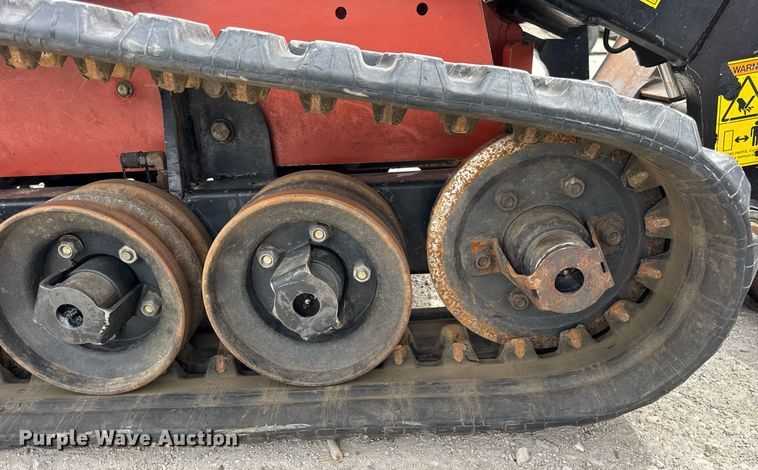 image for item DU3497 2017 Ditch Witch SK1550 compact utility loader