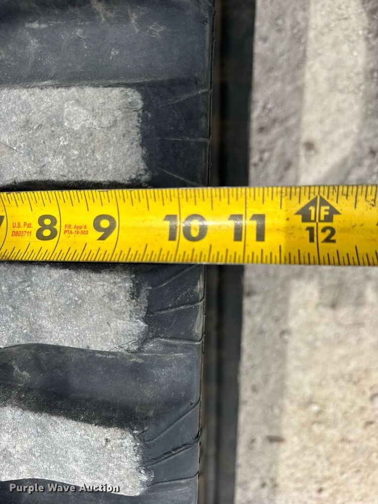 image for item DU3497 2017 Ditch Witch SK1550 compact utility loader