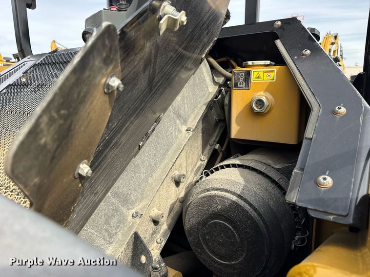 image for item DU3498 2021 Caterpillar CB13 double drum vibratory roller