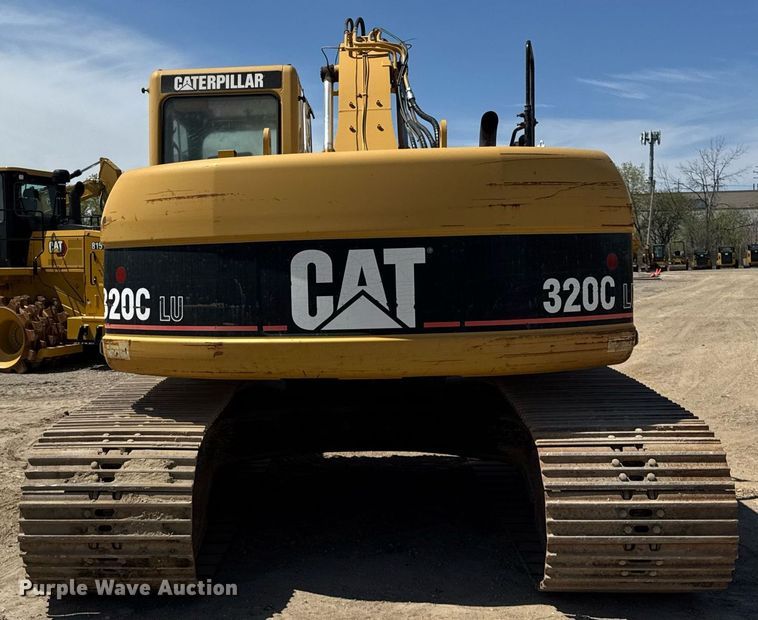 image for item DU3499 2005 Caterpillar 320C LU excavator