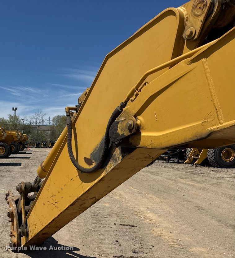 image for item DU3499 2005 Caterpillar 320C LU excavator