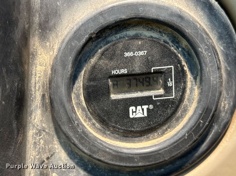 image for item DU3499 2005 Caterpillar 320C LU excavator