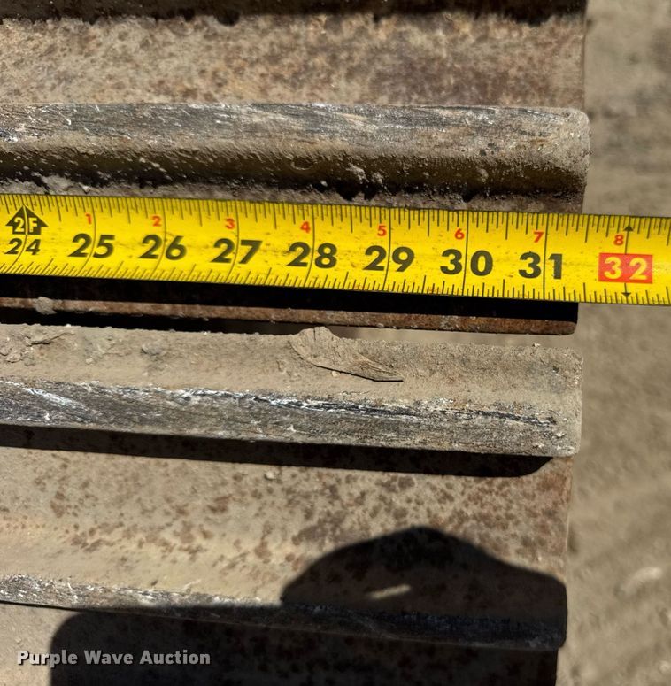 image for item DU3499 2005 Caterpillar 320C LU excavator