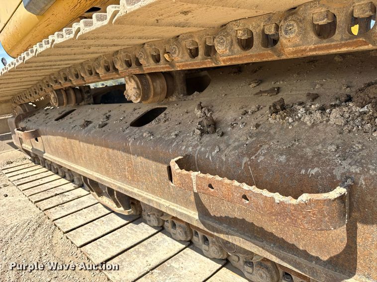 image for item DU3499 2005 Caterpillar 320C LU excavator