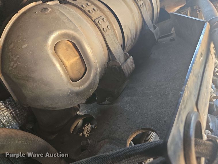 image for item DU7750 2016 Ditch Witch JT10 directional boring unit