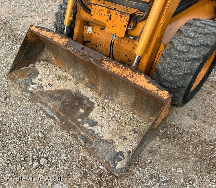 image for item DV1966 2005 Case 435 skid steer loader