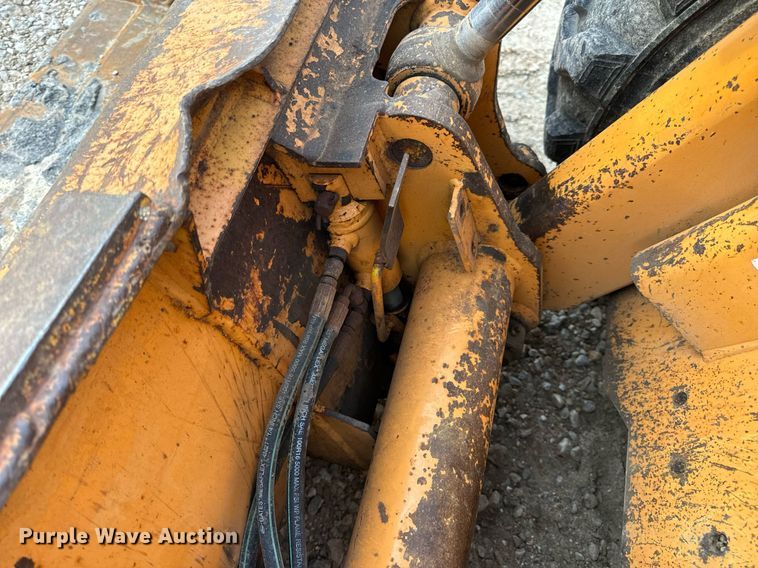 image for item DV1966 2005 Case 435 skid steer loader