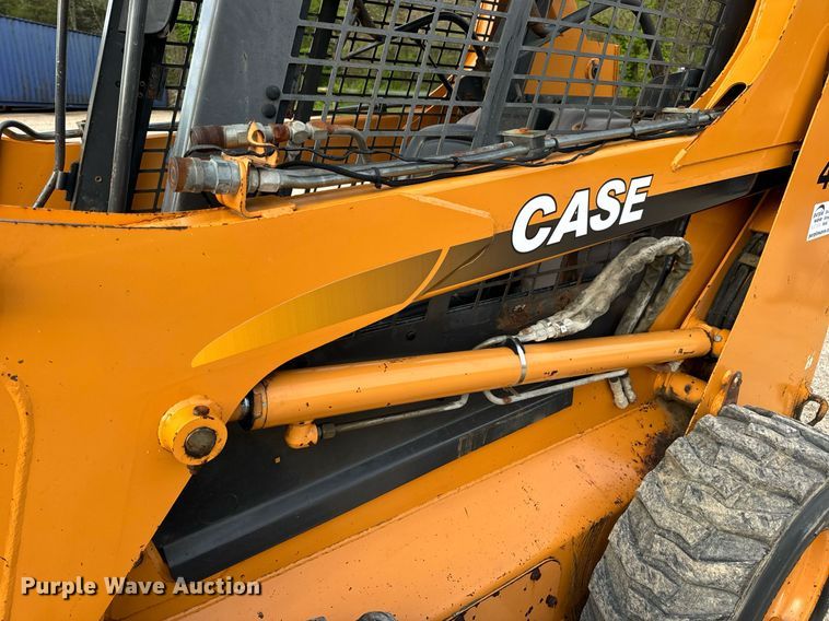 image for item DV1966 2005 Case 435 skid steer loader