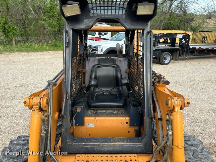 image for item DV1966 2005 Case 435 skid steer loader