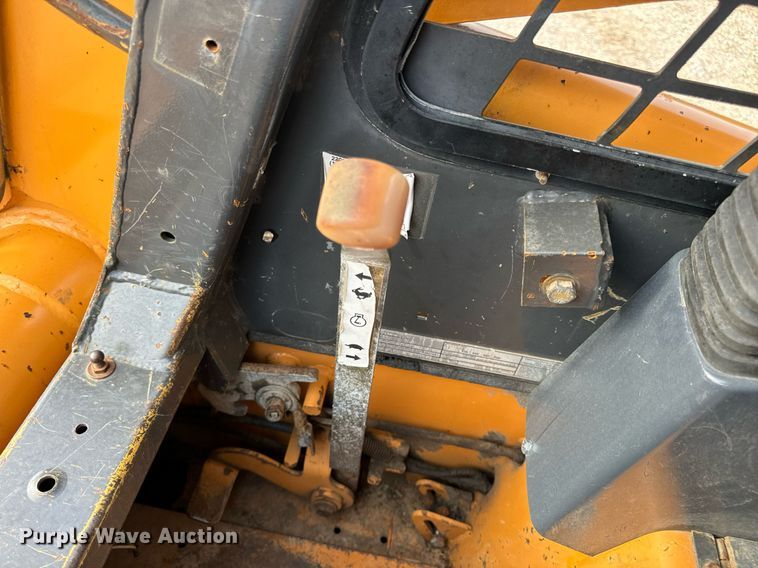 image for item DV1966 2005 Case 435 skid steer loader