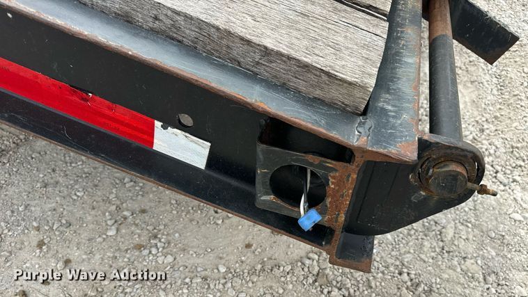 image for item DV1971 2015 Trail-King TK20LP-242 equipment trailer