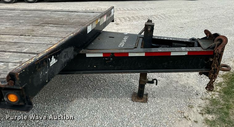 image for item DV1971 2015 Trail-King TK20LP-242 equipment trailer