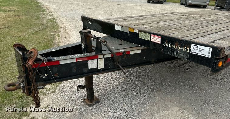 image for item DV1971 2015 Trail-King TK20LP-242 equipment trailer