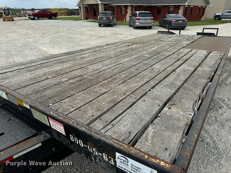 image for item DV1971 2015 Trail-King TK20LP-242 equipment trailer