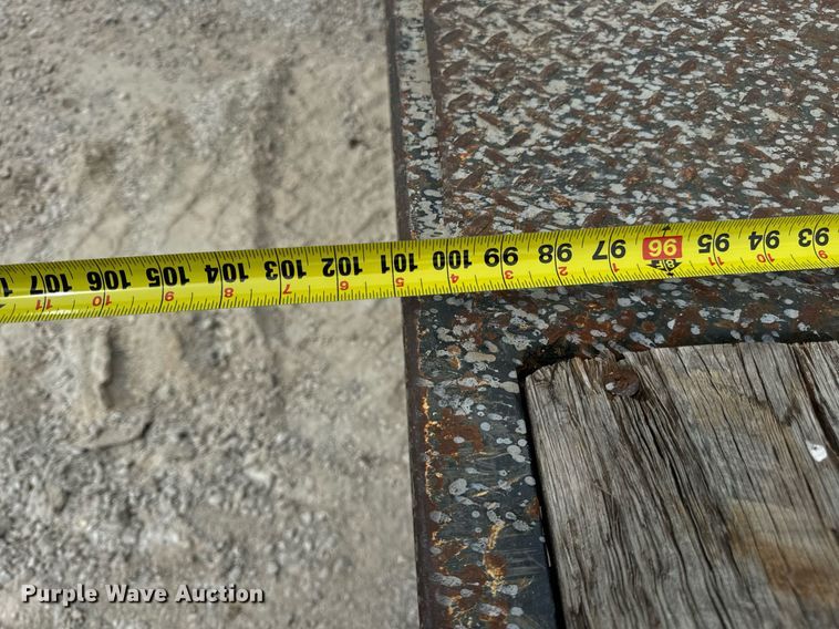 image for item DV1971 2015 Trail-King TK20LP-242 equipment trailer