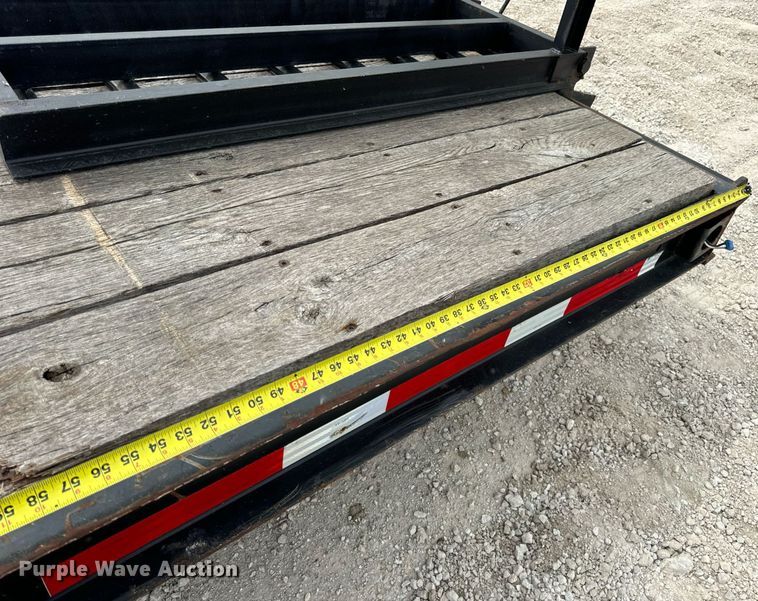 image for item DV1971 2015 Trail-King TK20LP-242 equipment trailer