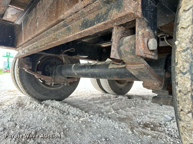 image for item DV1971 2015 Trail-King TK20LP-242 equipment trailer