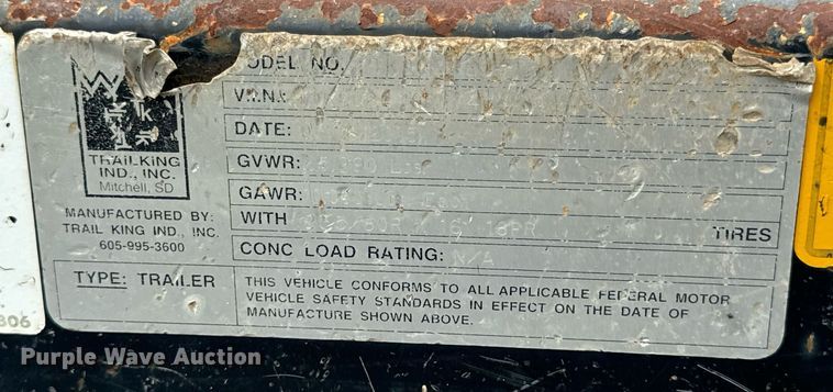 image for item DV1971 2015 Trail-King TK20LP-242 equipment trailer