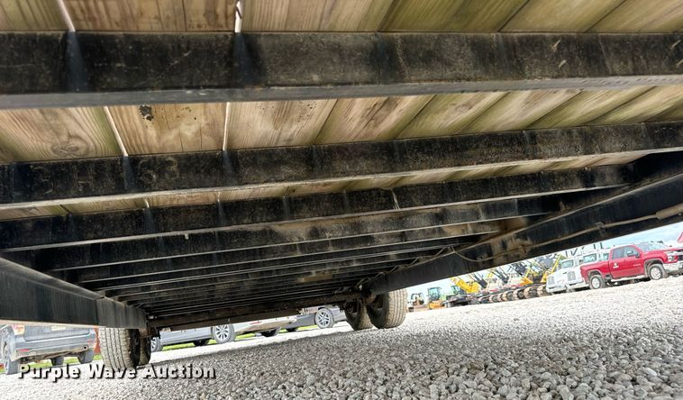 image for item DV1972 2017 Trailerman CST7242S14 equipment trailer