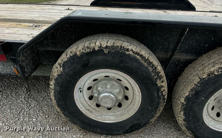 image for item DV1972 2017 Trailerman CST7242S14 equipment trailer