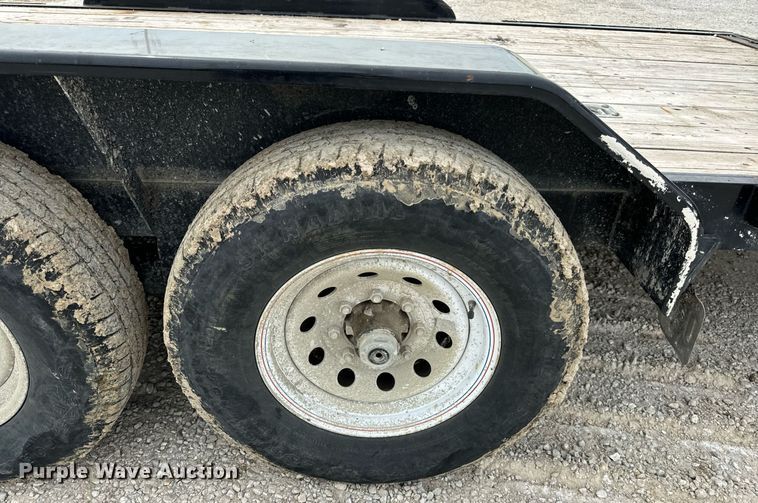 image for item DV1972 2017 Trailerman CST7242S14 equipment trailer