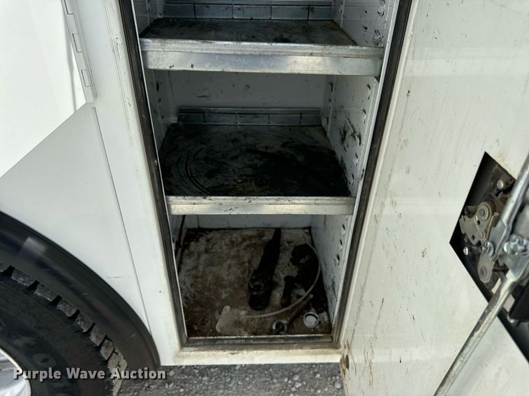 image for item DV1973 2020 Kenworth T370 utility / service truck