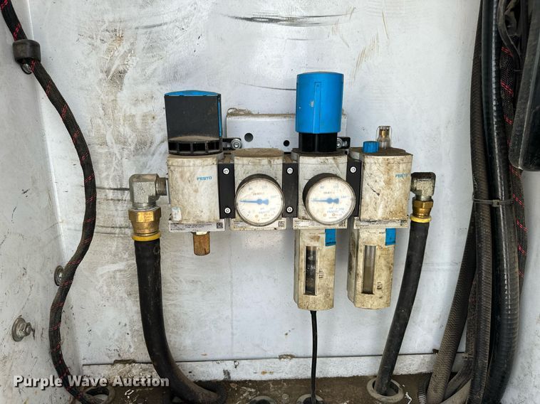 image for item DV1973 2020 Kenworth T370 utility / service truck