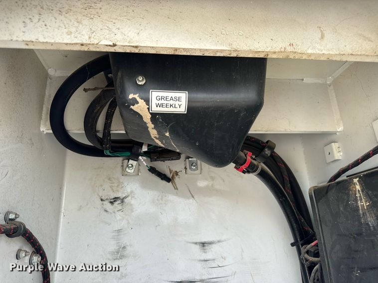 image for item DV1973 2020 Kenworth T370 utility / service truck